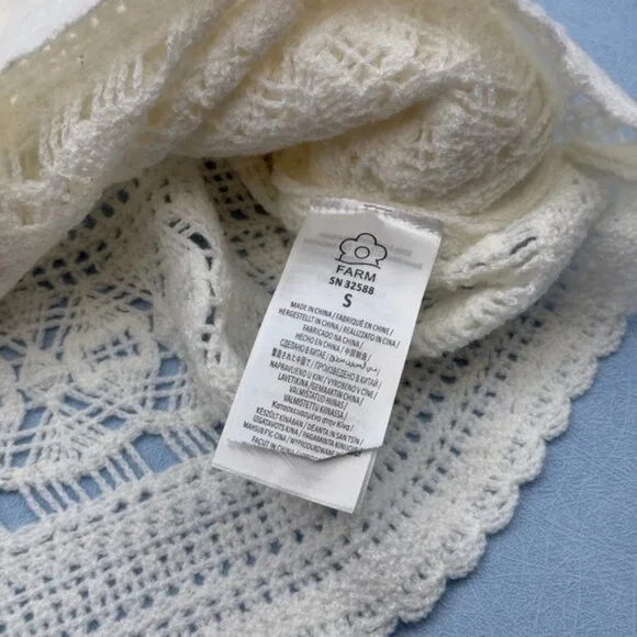 🆕 FARM Rio 🧿 NWOT White Crochet Button Up Cardigan Sweater, Sz S - Picture 13 of 15
